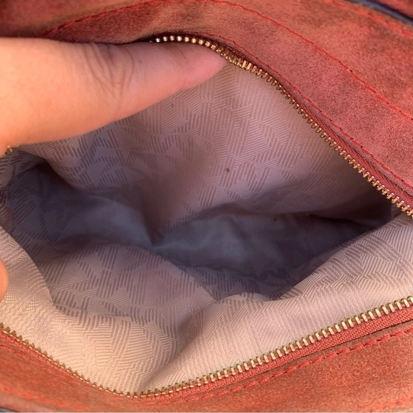 Michael Kors Elyse Large Suede Shoulder Bag - Picture 6 of 12